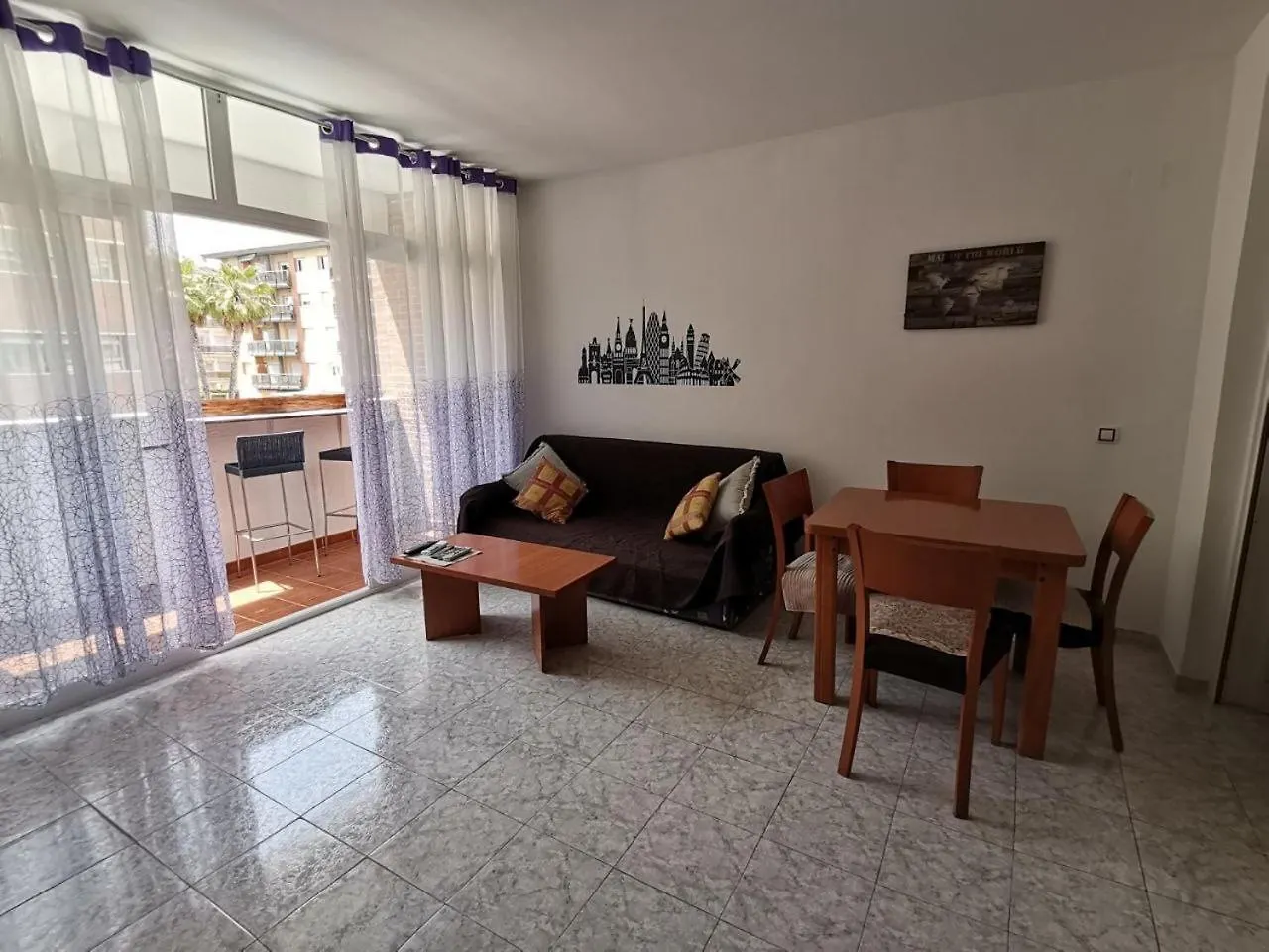 Apartamento+Parking +Piscina A 250Mts Playa Fenals Lloret de Mar 0*,  Spanien