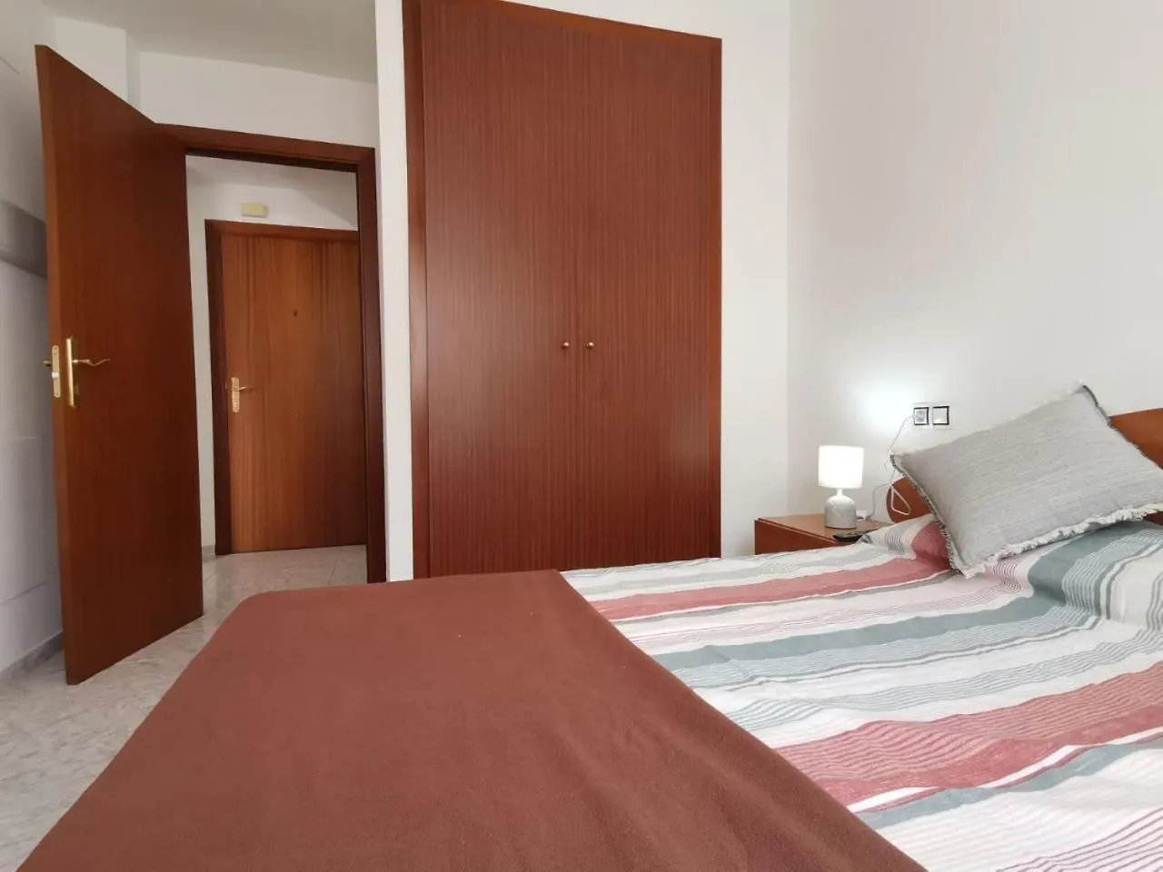 Apartamento+Parking +Piscina A 250Mts Playa Fenals Lloret de Mar